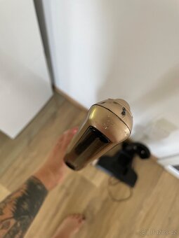 Tyčový vysavač Sencor 2v1 SVC 8618GD - 4