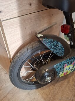 Prodám Dětské kolo B-Twin monsters velikost 14'' - 4