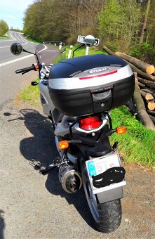 Prodám moto BMW F 650 CS Scarver, rok výr. 2004 - 4