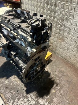 Audi A4 B9 motor 2.0TDI DEU - 4