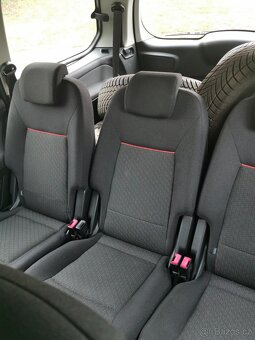 Prodám auto Ford Galaxy, sedmimístní - 4