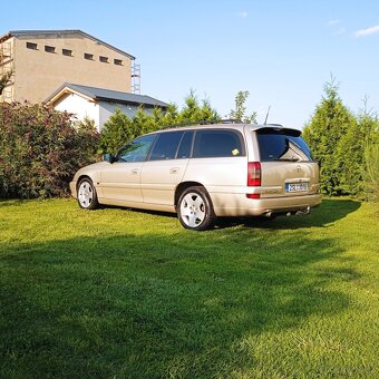 Opel Omega Caravan 2.5 Td - 4