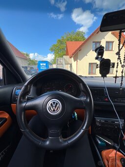 VW Golf IV - 4