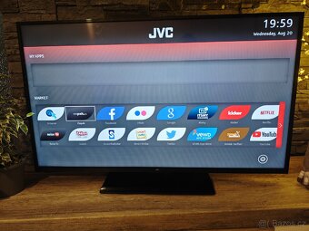 Smart TV JVC 49" (cca 125cm) - 4