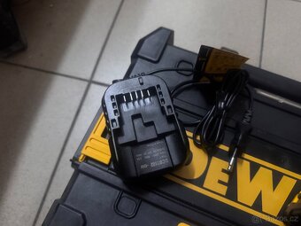 DeWalt dcd100y...bezuhlík příklep vrtačka - 4