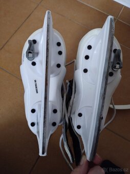 Dívčí brusle vel. 29-32 - 4