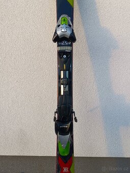 Elan PRO SX – carving, který drží stopu jak koleje 💪 - 4