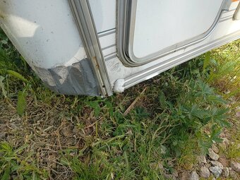 Prodám obytňák Aventura Swift 330, 2006,7místný - 4