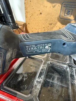 aku Bosch SDS plus, uhlová bruska, akumulátory, vysavč - 4