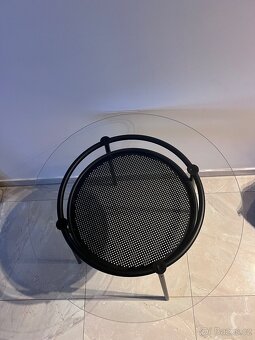 Kulatý skleněný stůl - 4