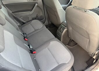 Skoda Yeti 2.0 TDI -81KW -2011 - 4