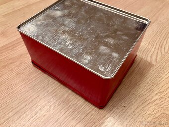 Autolékárna Sanitas nová retro - 4