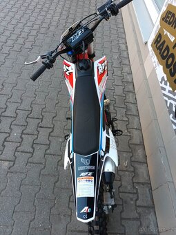 Pitbike Thunder 125cc 17x14 E-start červená - 4