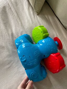 Clementoni Interaktivní slon se zvuky - 4