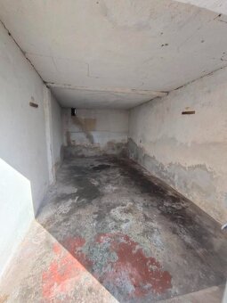 REZERVACE Řadová garáž o výměře 20m2 Chodov - 4