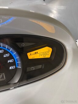 Prodám Honda PCX 125 (2013) - REZERVACE - - 4