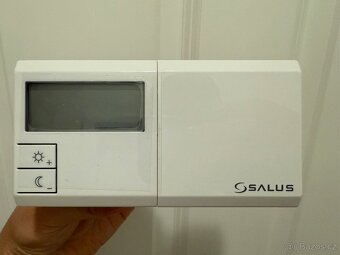 Programovatelný termostat Salus - 4