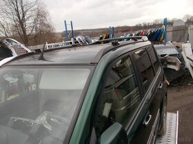 Nissan X-trail 2.5 i - 4