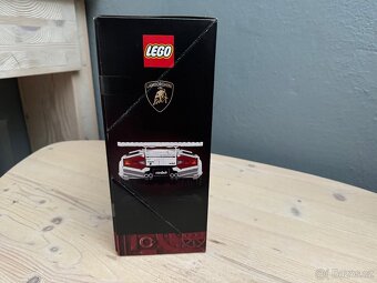 Lego Lamborghini Countach 10337 - 4