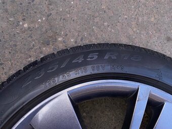 ALU kola 2x Škoda 18" 8J ET44 + zimní pneu 235/45/R18 - 4