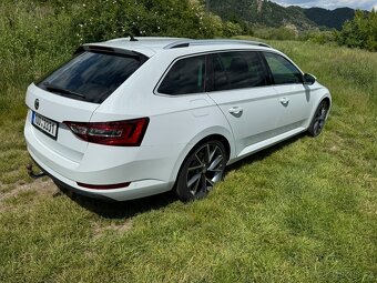 Superb 3 2016 2.0 TDI 110kw - 4