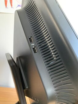 Monitor - HP Compaq LA2405x - 4