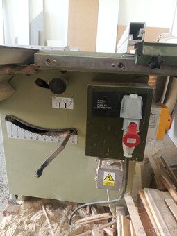 Formátovací pila SCM - 4