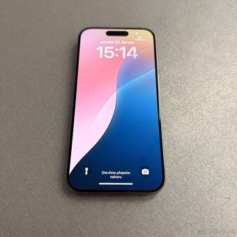 iPhone 15 Pro 256GB natural titan, 12 měsíců záruka - 4