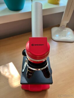 Červený mikroskop Bresser JUNIOR Student BIOLUX SEL - 4