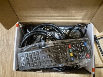 TV zn.Sony + set top box zn.Emos - 4