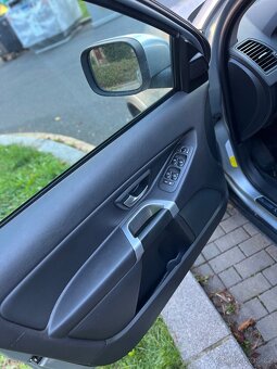 XC90 VOLVO D5 - 4