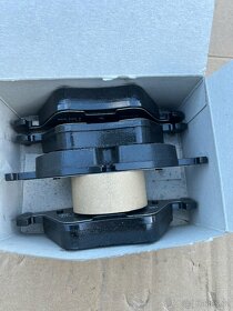 BMW E46 M3 přední brzdové destičky NOVÉ 2282995 - 4