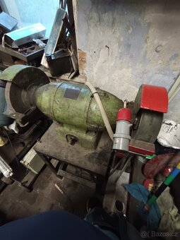 Dvoukotoučová bruska  strojní pila - 4