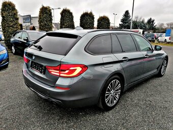 BMW Řada 5 520D Sport Line - 4