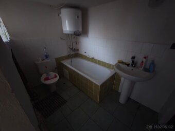 Prodej rodinného domu - 4