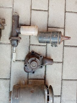 Náhradní díly Moskvič - 4