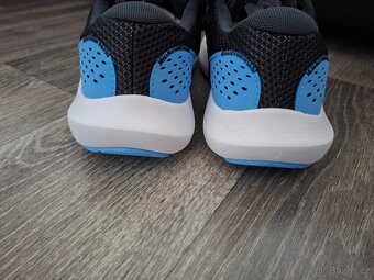 Běžecké boty Under Armour - 4