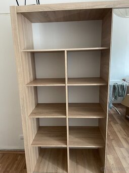 Šatní skříň - 4
