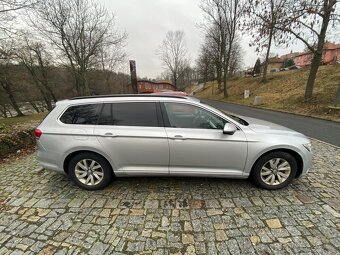 Volkswagen Passat B8 2.0 TDI DSG Highline - 4