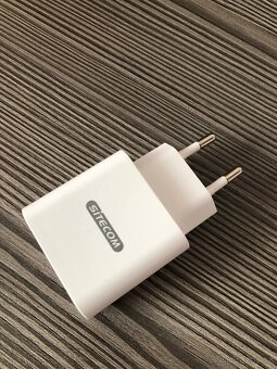 Prodam rychlo nabíječku na Apple 30w - 4