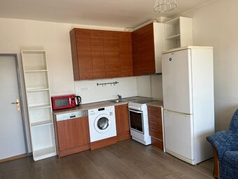 Pronájem bytu 2+kk s balkonem, ul. Západní, Olomouc- Neředín - 4