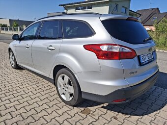 FOCUS COMBI 1,6 16v 110 KW KLIMA NAVI - 4