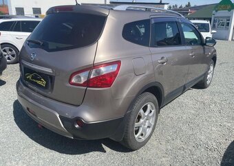 Nissan Qashqai 2.0i 4x4 TEKNA 7 míst benzín manuál 104 kw - 4
