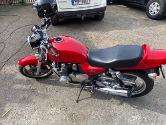 Kawasaki Zephyr 750 - 4