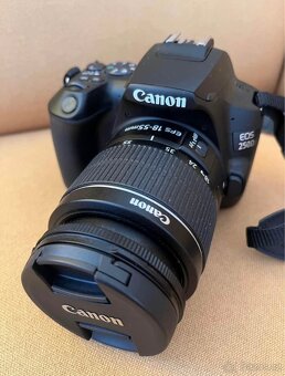 Canon EOS 250D + zrcadlovka - 4