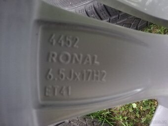 zimní sada Škoda Superb 3 Continental 215/55 R17 - 4