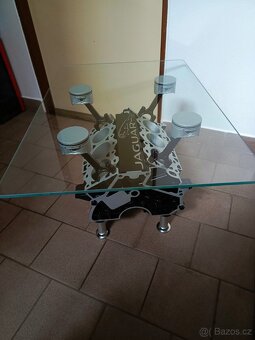 Konferenční stolek z bloku motoru V6 - 4