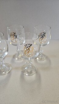 Elegantní sklenice na víno - 4