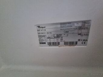 Darují za odvoz  vestavnou ledničku Whirpool - 4