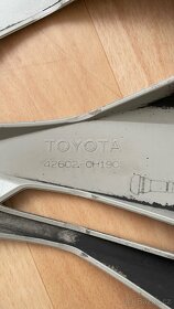 Originální poklice Toyota 17” - 4